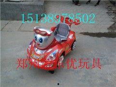 公园摇摇车视频成人,公园里的童年时光